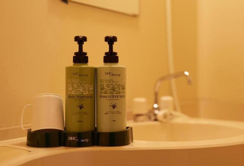 غرفة أساسية, Simizu