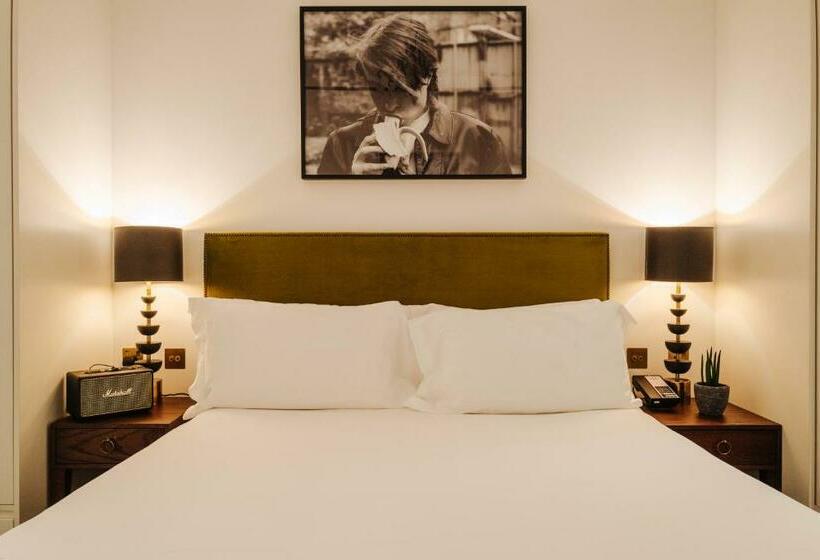 Standard Room, The Mandrake