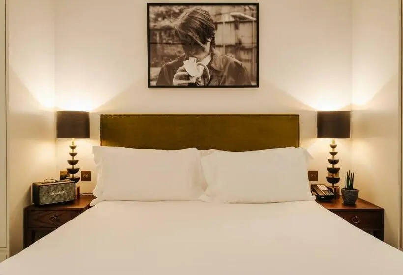 Standard Room, The Mandrake