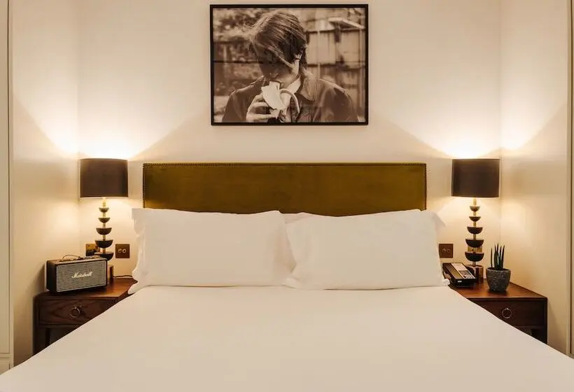Standard Room, The Mandrake