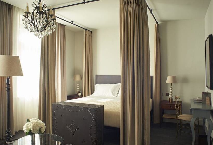 Standard Room, The Mandrake