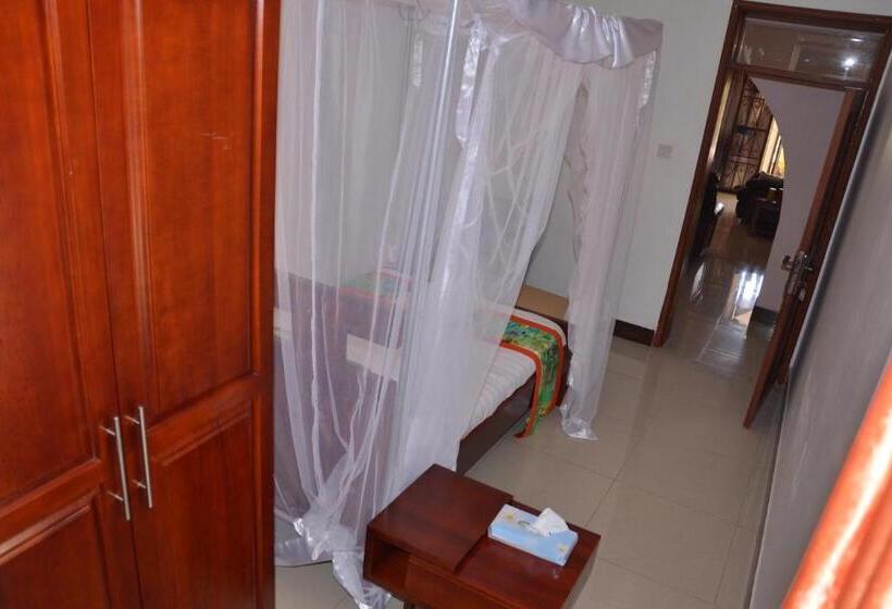 اتاق استاندارد یک نفره, Sheevys Bed N Breakfast