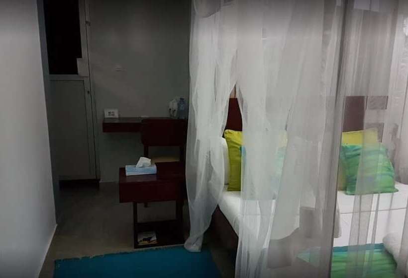 اتاق استاندارد, Sheevys Bed N Breakfast