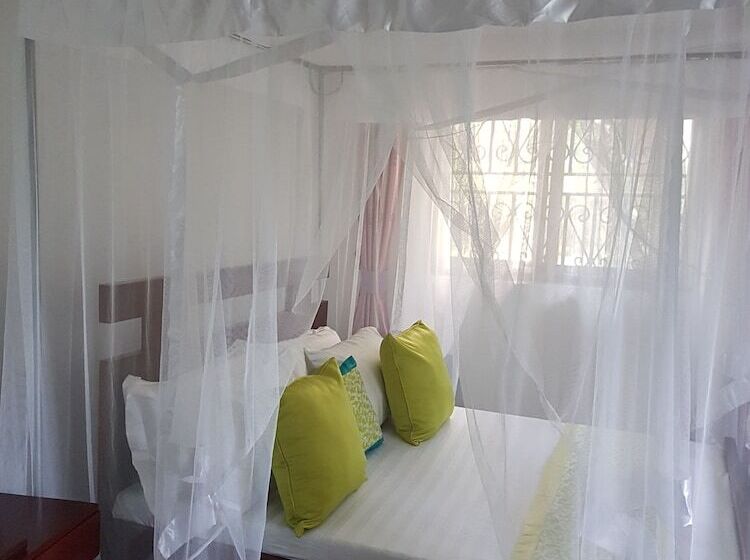 اتاق استاندارد, Sheevys Bed N Breakfast