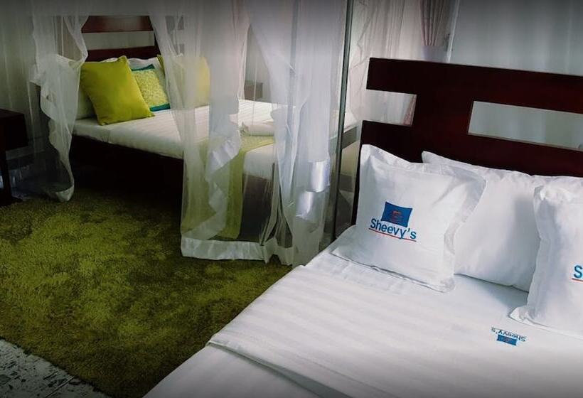 اتاق لوکس سه تخته, Sheevys Bed N Breakfast