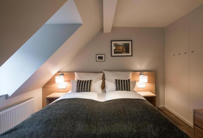 شقة عائلية, Statthotel Weimar