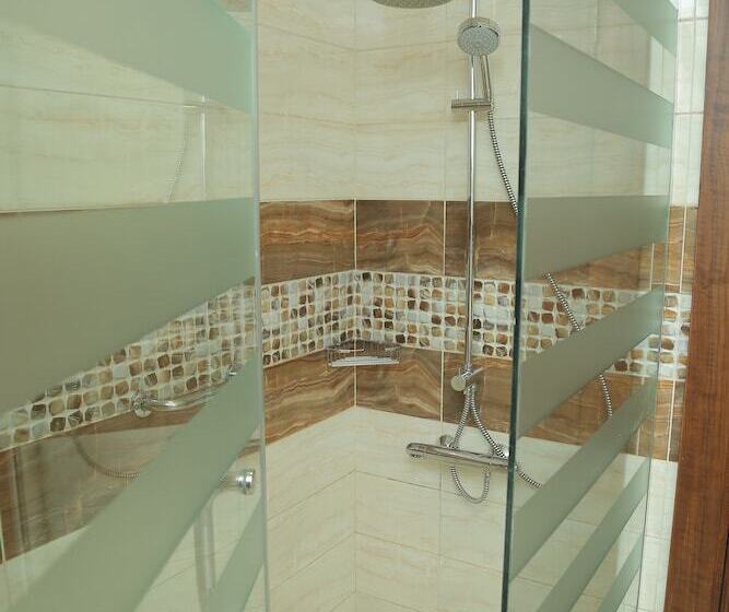 سوییت اجرایی, Gewan Hotel Cairo