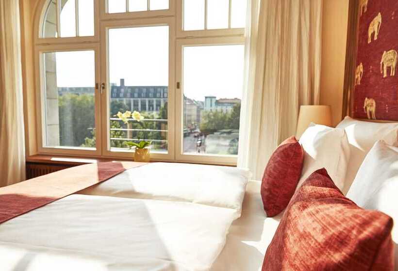 سوییت جونیور, Orania.berlin