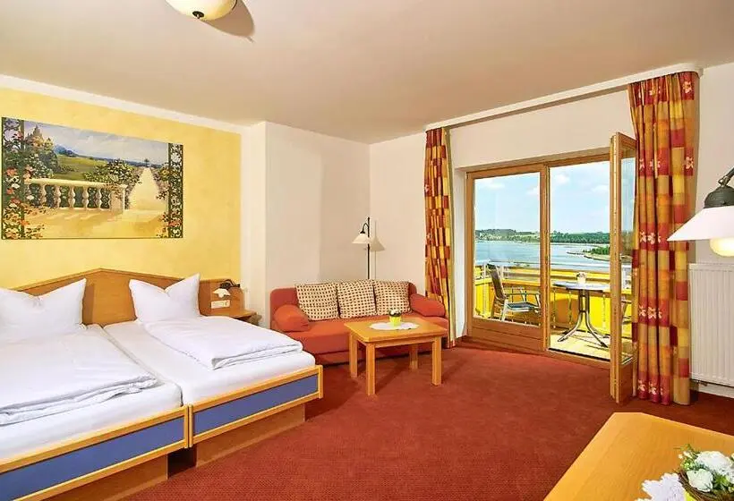 اتاق لوکس با بالکن, Landhotel Wiesbauer