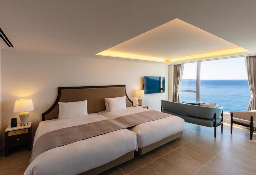 스위트, Hayama Hotel Otowa No Mori