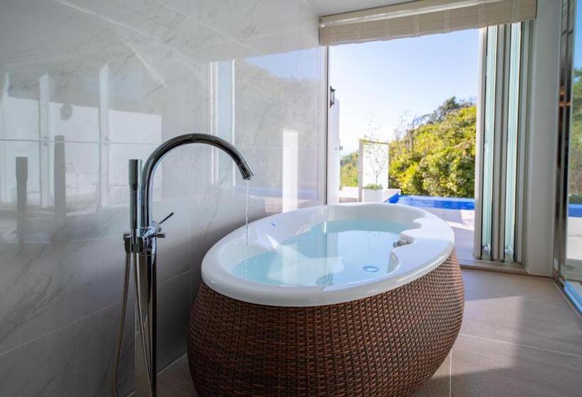 جناح مزود بحمام سباحة, Hayama Hotel Otowa No Mori