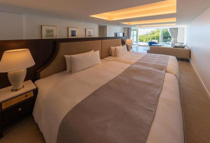 סוויטה עם בריכה, Hayama Hotel Otowa No Mori