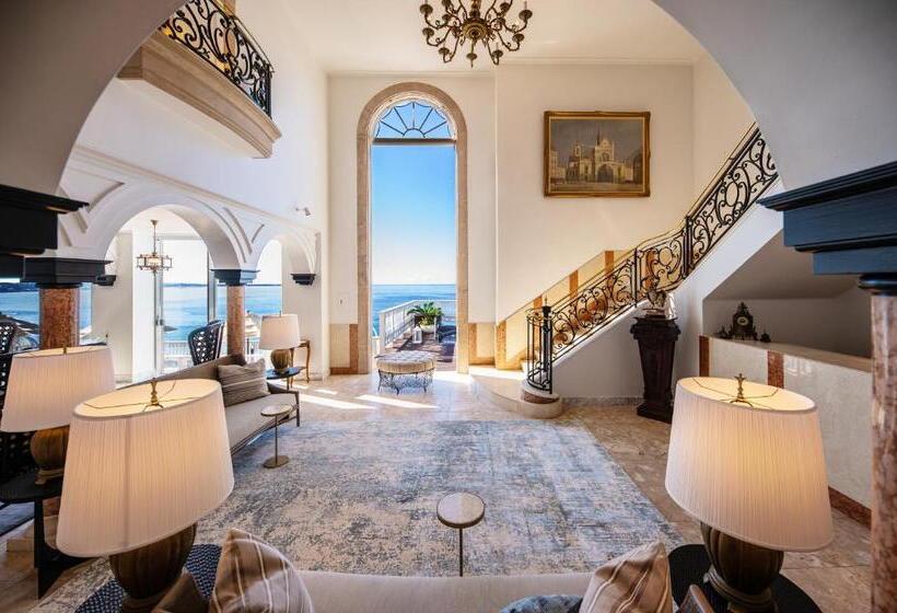 جناح مزود بحمام سباحة, Hayama Hotel Otowa No Mori