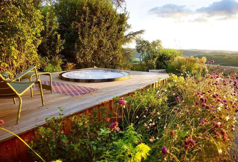 Номер Superior, 1 Logis A Domme  Piscine & Spa