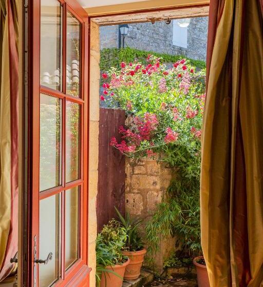 Номер Superior, 1 Logis A Domme  Piscine & Spa