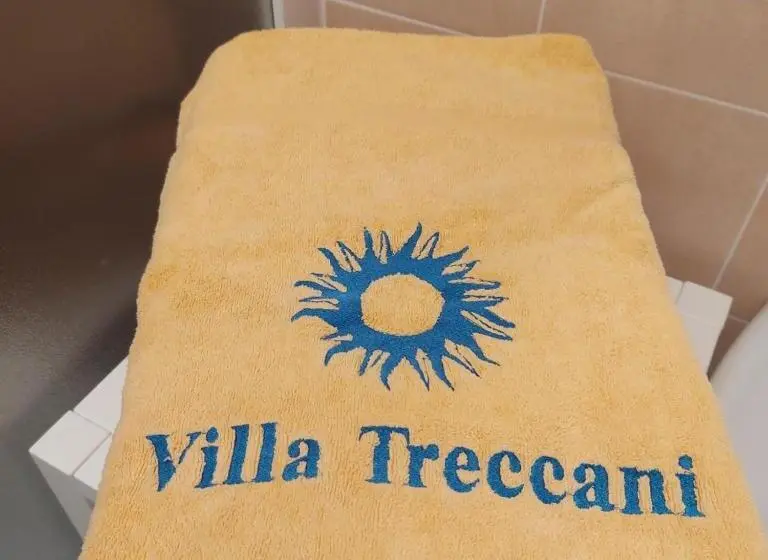 Standard-huone Allasnäkymä, Villa Treccani Apartments