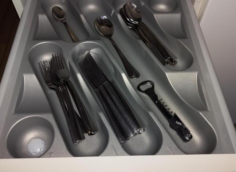 استودیو خانوادگی, Villa Treccani Apartments