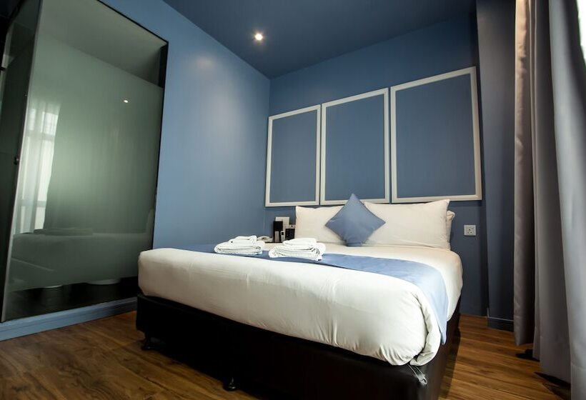 חדר דלוקס, Bloommaze Boutique