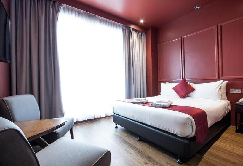 חדר דלוקס, Bloommaze Boutique