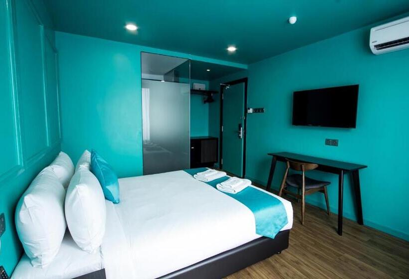 סוויטה אקזקיוטיב, Bloommaze Boutique