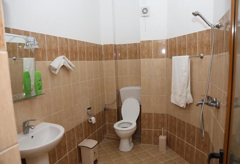 اتاق استاندارد با بالکن, Villa Kabashi