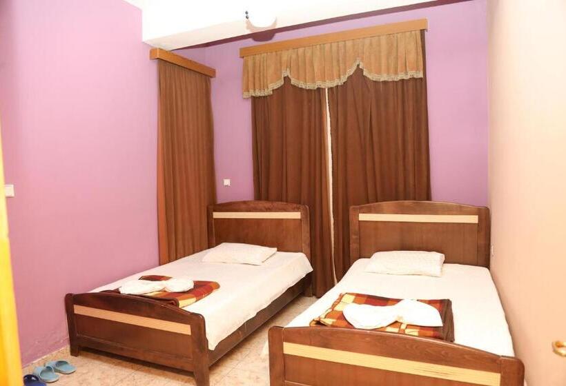 اتاق استاندارد با بالکن, Villa Kabashi