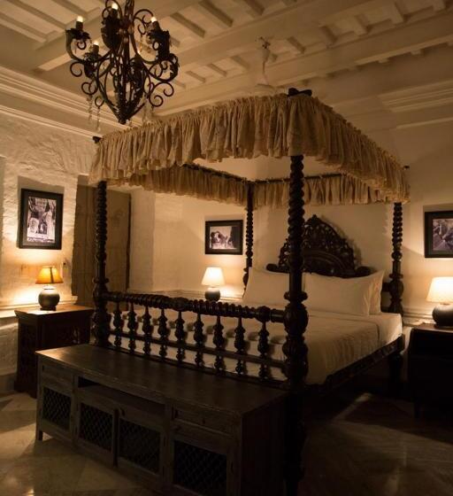 سوییت لوکس, The Rajbari Bawali