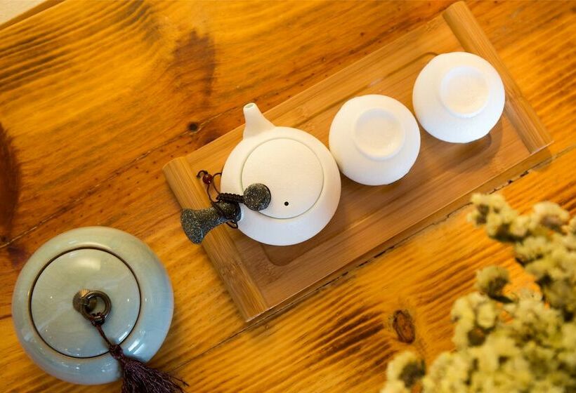 Люкс, C Est La Vie Boutique Inn