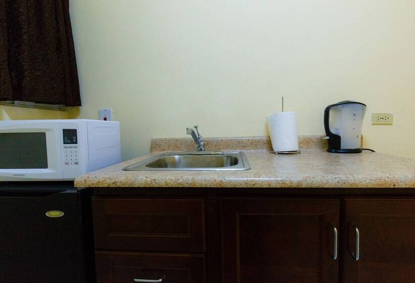 اتاق لوکس, Jasmine Inn