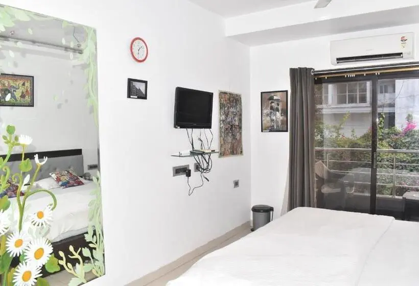 اتاق لوکس با تخت بزرگ, Athi Resorts