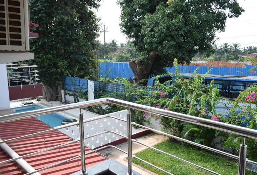 اتاق لوکس با تخت بزرگ, Athi Resorts