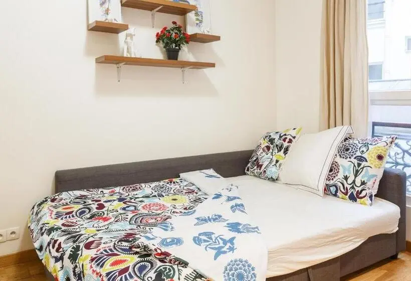 آپارتمان سوپریور 1 خوابه, Appartement Petits Champs Ii