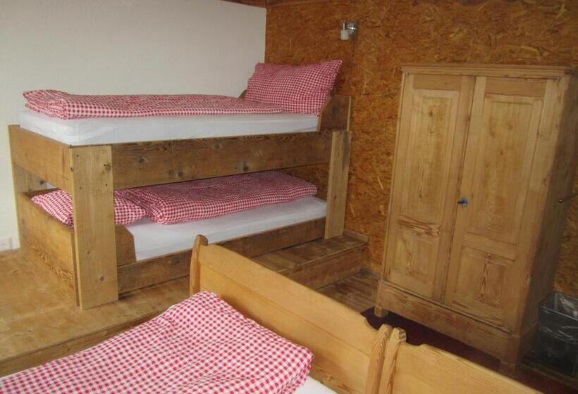 Családi Szoba, Gässlihof