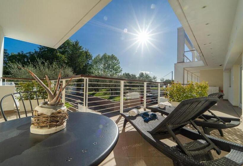 Junior Suite, Iconic Wellness Resort & Spa