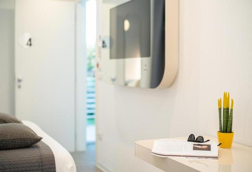 Junior Suite, Iconic Wellness Resort & Spa