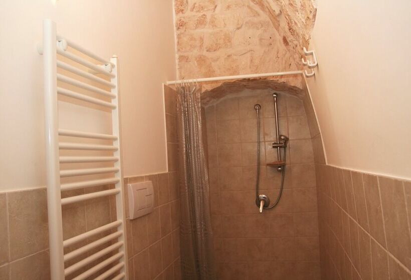 スタンダードルーム, La Dimora Gigante