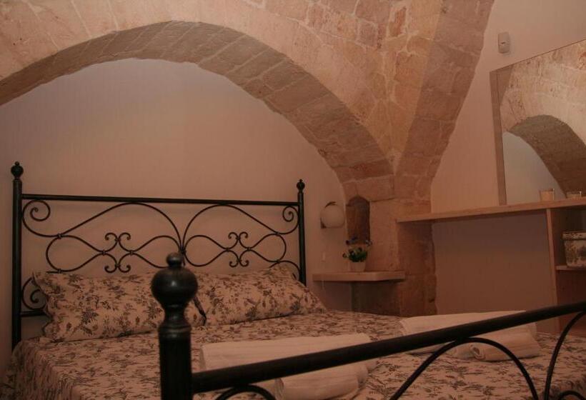 スタンダードルーム, La Dimora Gigante