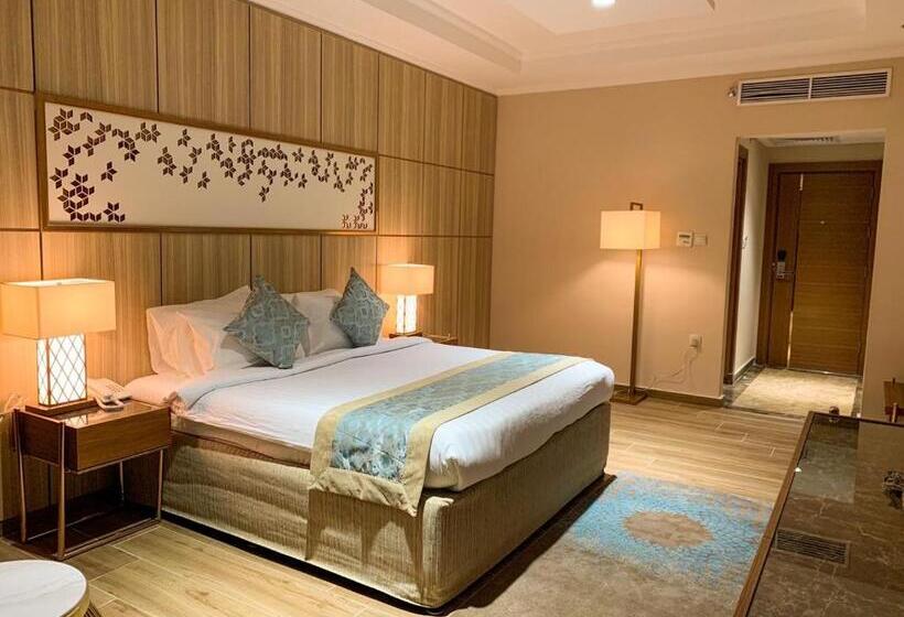 Номер Стандарт, Midan Hotel & Suites Al Aziziya