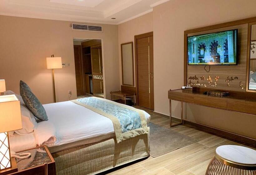 Люкс 2 Спальни, Midan Hotel & Suites Al Aziziya