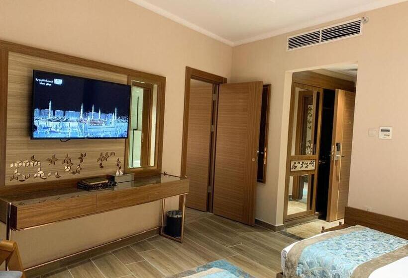 Семейный Номер, Midan Hotel & Suites Al Aziziya