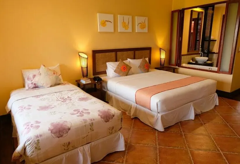 スーペリアトリプルルーム, Valley Garden Resort