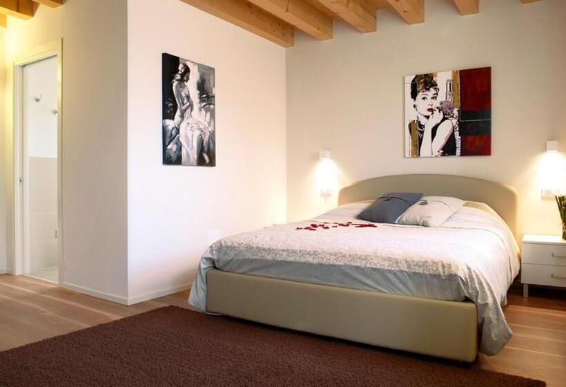 غرفة قياسية, Ca  Del Sile