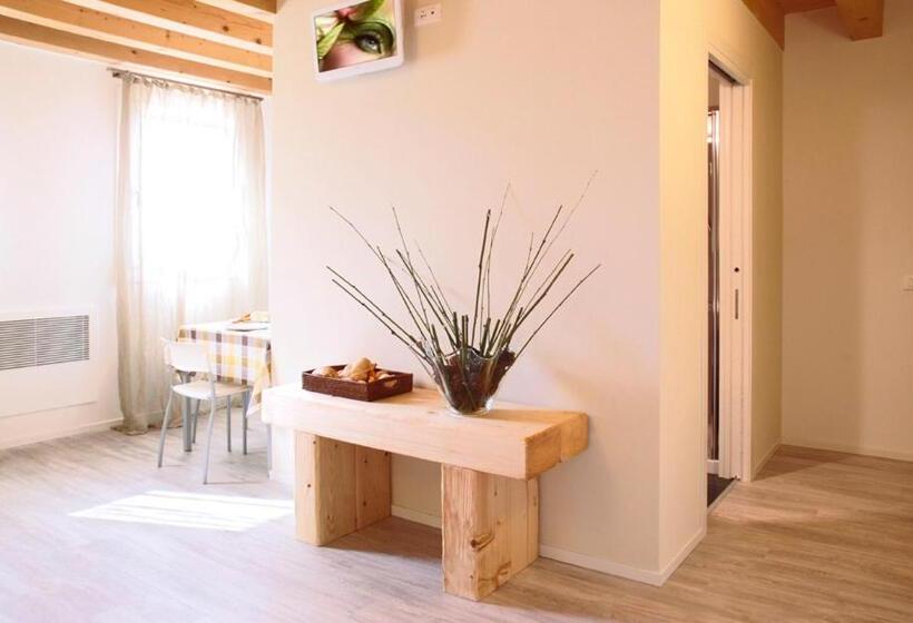 شقة غرفة واحدة, Ca  Del Sile