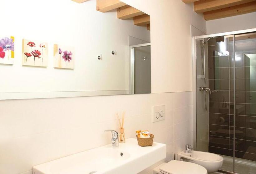 شقة غرفة واحدة, Ca  Del Sile