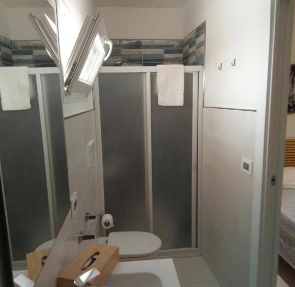 Апартаменты 1 Спальня Вид на Сад, Rescio's Rooms