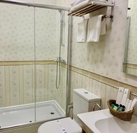 اتاق استاندارد, Clover Hotel Baku Formula 1 View