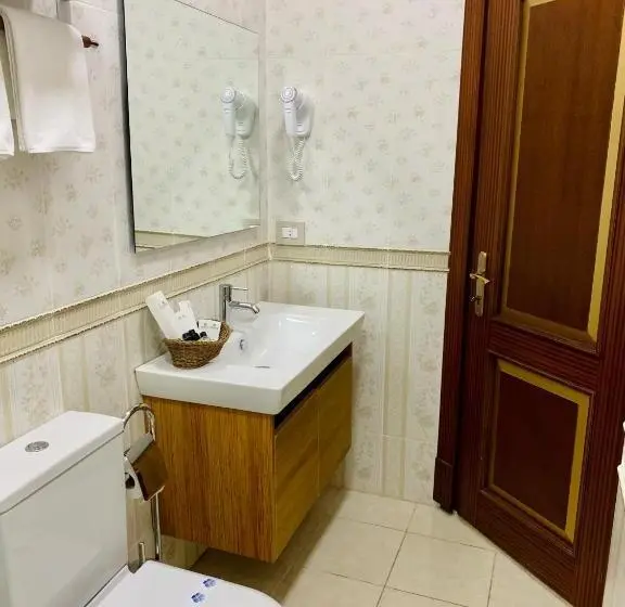 اتاق استاندارد, Clover Hotel Baku Formula 1 View
