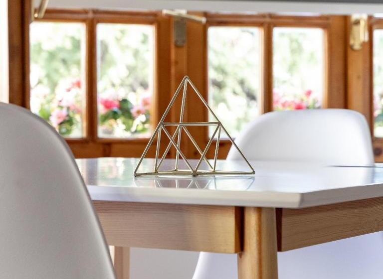 带花园景观的标准工作室, Garden Boutique B&b