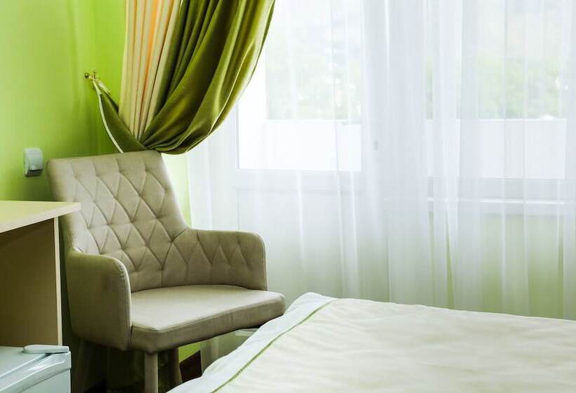 اتاق لوکس, Goris