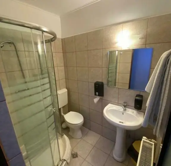 Quarto standard, Lacetate